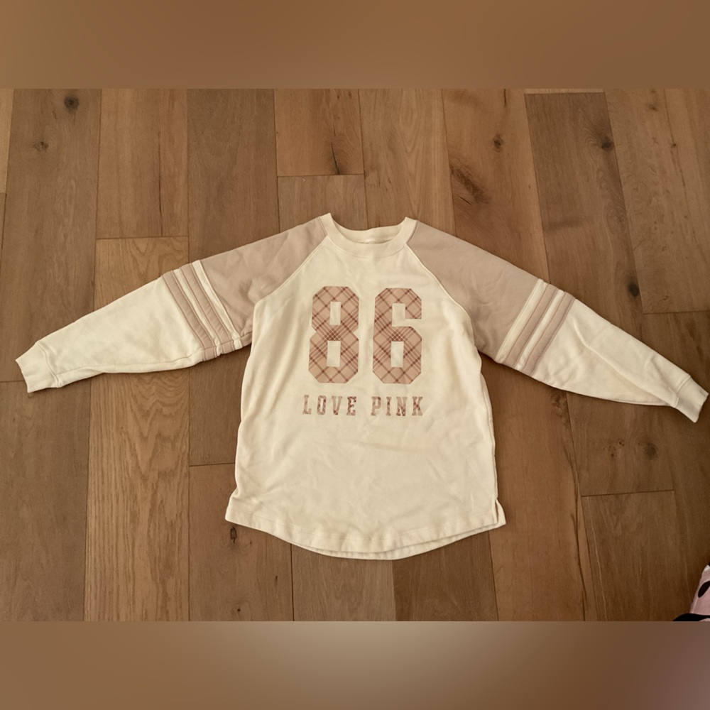 Victoria’s Secret PINK crewneck